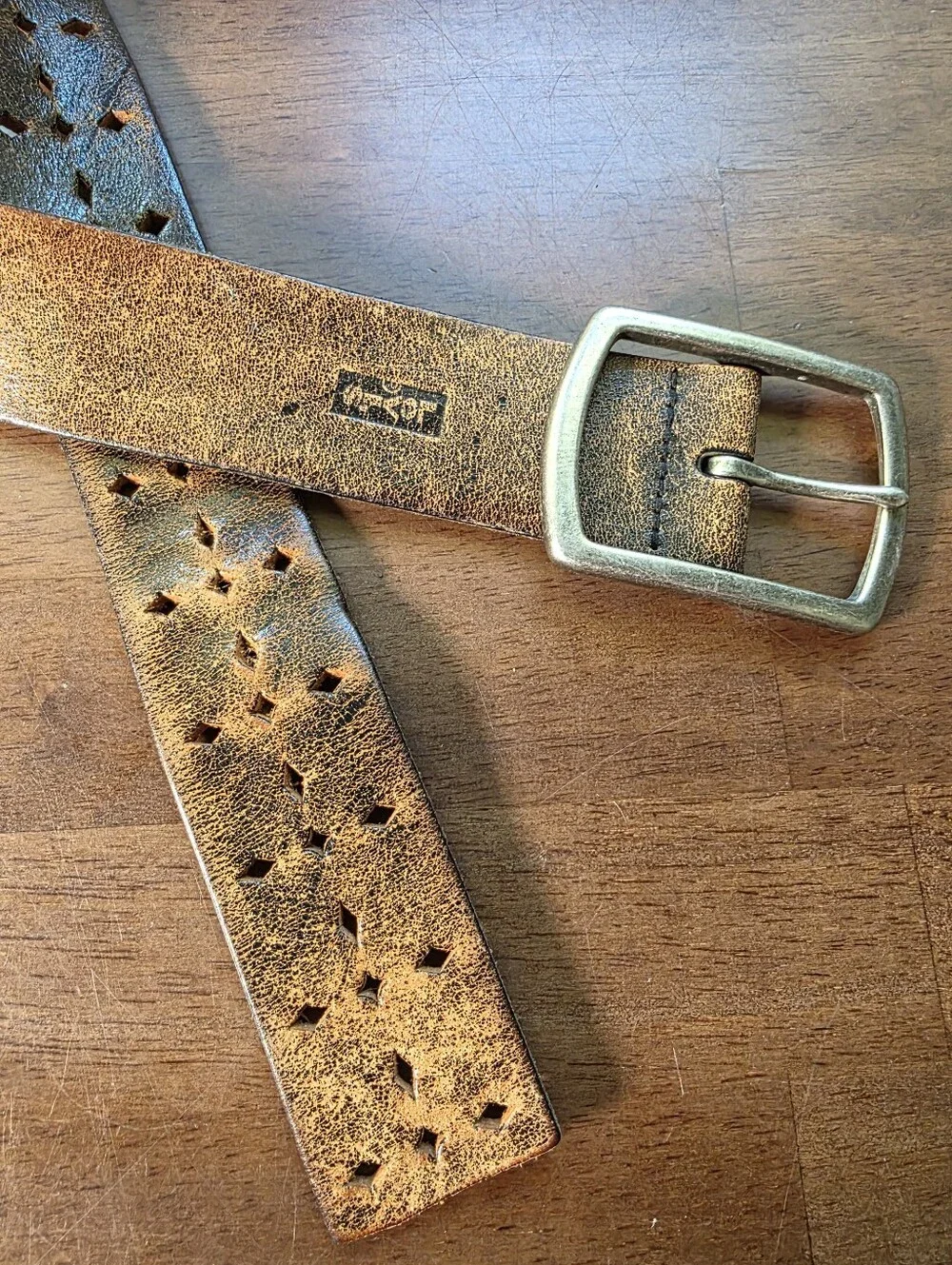 Levi's Distressed Brown Leather Belt Perforated Geometric Cutout Size 34 Grunge